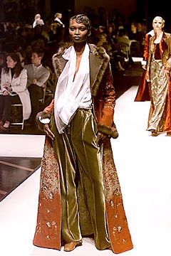 Gianfranco Ferré F/W 00 Look 53