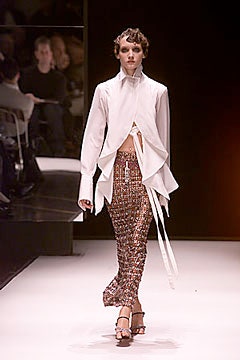 Gianfranco Ferré F/W 00 Look 59