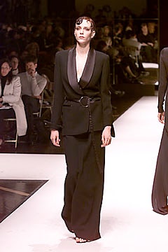 Gianfranco Ferré F/W 00 Look 77