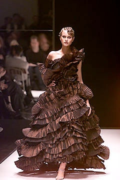 Gianfranco Ferré F/W 00 Look 85