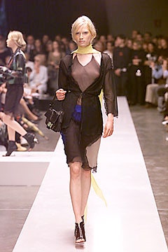 Fendi S/S 00 Look 15