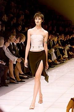 Giorgio Armani S/S 00 Look 6