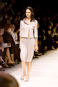 Giorgio Armani S/S 00 Look 10