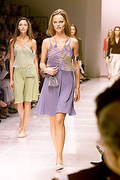 Giorgio Armani S/S 00 Look 23