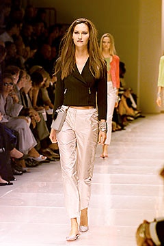 Giorgio Armani S/S 00 Look 25