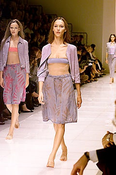 Giorgio Armani S/S 00 Look 32