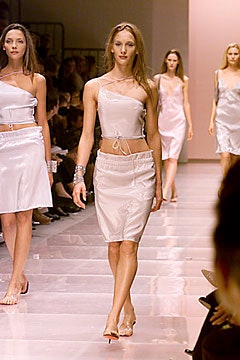 Giorgio Armani S/S 00 Look 58
