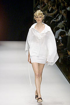 Gianfranco Ferré S/S 00 Look 17