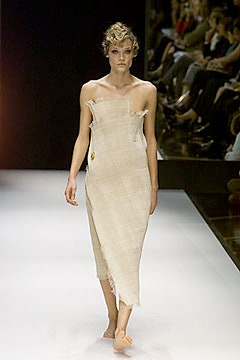 Gianfranco Ferré S/S 00 Look 18