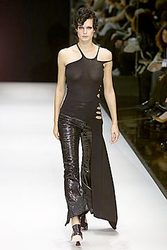 Gianfranco Ferré S/S 00 Look 39