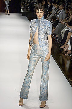 Gianfranco Ferré S/S 00 Look 43