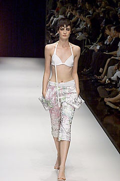Gianfranco Ferré S/S 00 Look 51