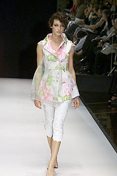 Gianfranco Ferré S/S 00 Look 52