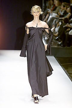 Gianfranco Ferré S/S 00 Look 58