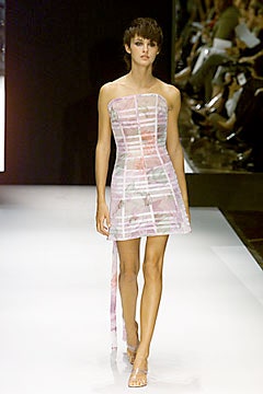 Gianfranco Ferré S/S 00 Look 59