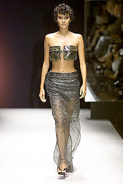 Gianfranco Ferré S/S 00 Look 70
