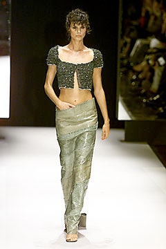 Gianfranco Ferré S/S 00 Look 76