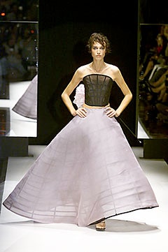 Gianfranco Ferré S/S 00 Look 84