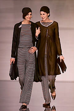 Giorgio Armani S/S 01 Look 2