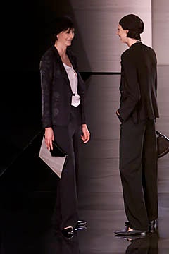 Giorgio Armani S/S 01 Look 9