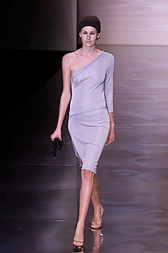 Giorgio Armani S/S 01 Look 18