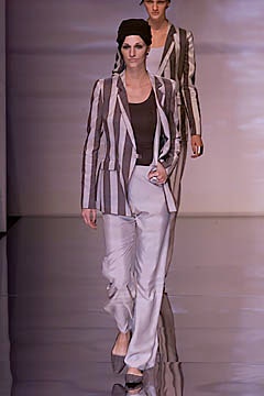 Giorgio Armani S/S 01 Look 20