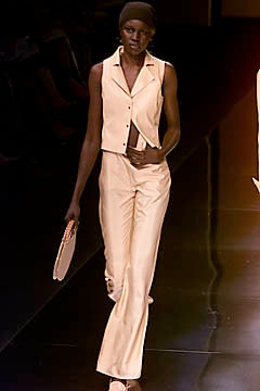 Giorgio Armani S/S 01 Look 25