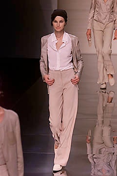 Giorgio Armani S/S 01 Look 33