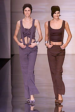 Giorgio Armani S/S 01 Look 39