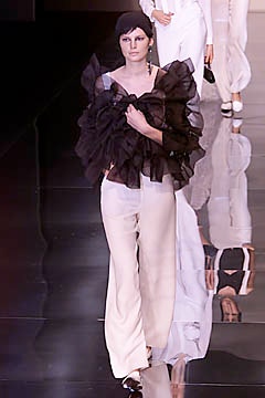 Giorgio Armani S/S 01 Look 66