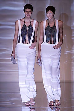 Giorgio Armani S/S 01 Look 84