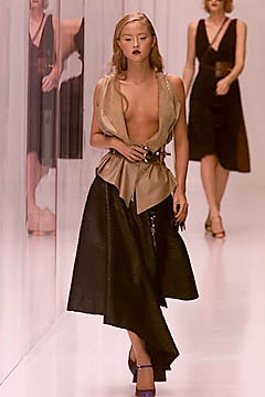 Fendi S/S 01 Look 19