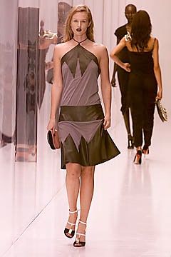Fendi S/S 01 Look 32