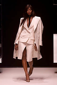 Gianfranco Ferré Spring 2001 Ready-to-Wear