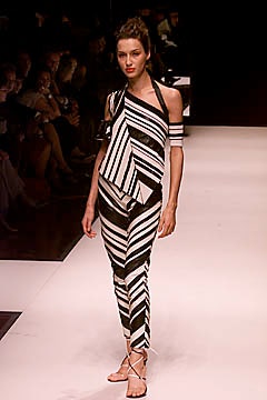 Gianfranco Ferré S/S 01 Look 6