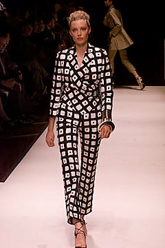 Gianfranco Ferré S/S 01 Look 16