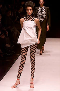 Gianfranco Ferré S/S 01 Look 24