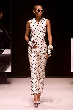 Gianfranco Ferré S/S 01 Look 31