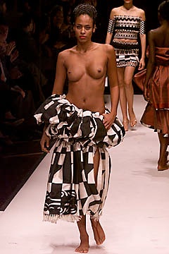 Gianfranco Ferré S/S 01 Look 61