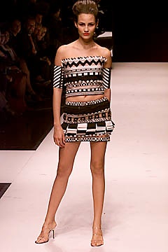 Gianfranco Ferré S/S 01 Look 62