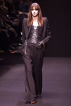 Gianfranco Ferré F/W 01 Look 8