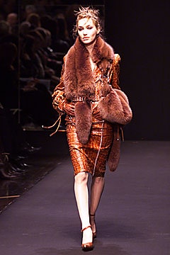 Gianfranco Ferré F/W 01 Look 9