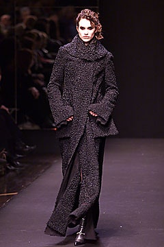 Gianfranco Ferré F/W 01 Look 29