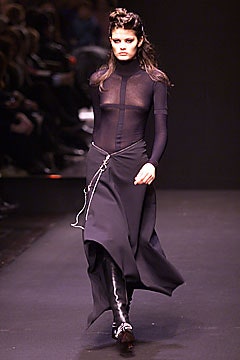 Gianfranco Ferré F/W 01 Look 31