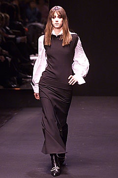 Gianfranco Ferré F/W 01 Look 32