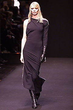Gianfranco Ferré F/W 01 Look 33
