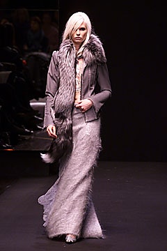 Gianfranco Ferré F/W 01 Look 38