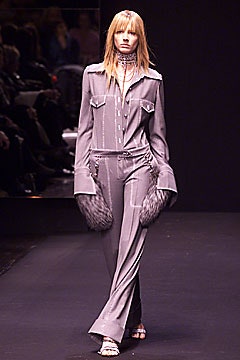 Gianfranco Ferré F/W 01 Look 44