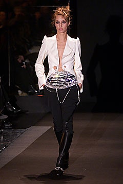 Gianfranco Ferré F/W 01 Look 55