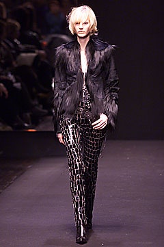 Gianfranco Ferré F/W 01 Look 60